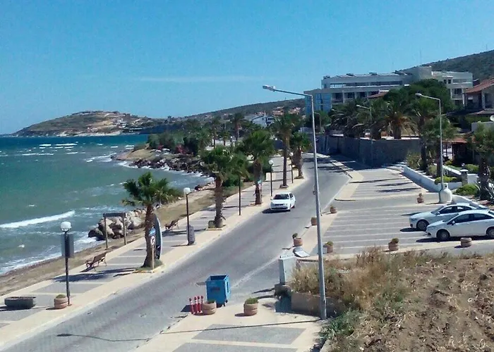 Catkapi Ciftlikkoey -izmir Çeşme